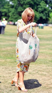 Kate Garraway feet photo thumbnail