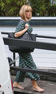Kate Garraway feet photo thumbnail