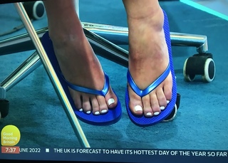 Kate Garraway feet photo thumbnail