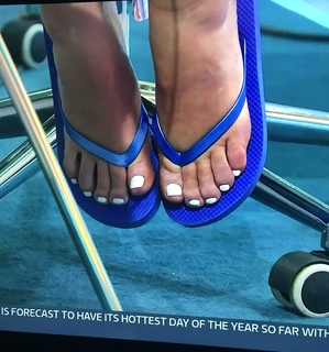 Kate Garraway feet photo thumbnail