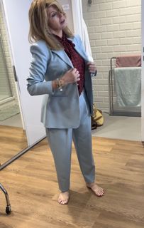 Kate Garraway feet photo 3
