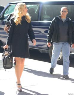 Kate Gosselin feet photo thumbnail