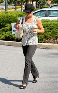 Kate Gosselin feet photo thumbnail