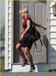 Kate Gosselin feet photo thumbnail