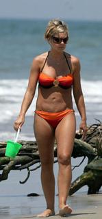 Kate Gosselin feet photo thumbnail