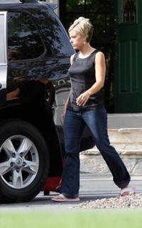 Kate Gosselin feet photo thumbnail