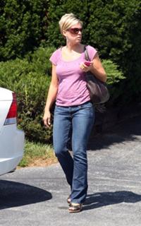 Kate Gosselin feet photo thumbnail