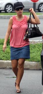 Kate Gosselin feet photo thumbnail