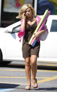 Kate Gosselin feet photo thumbnail