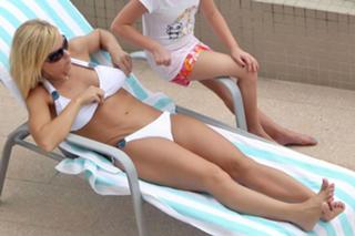 Kate Gosselin feet photo thumbnail