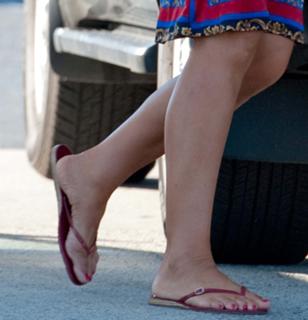 Kate Gosselin feet photo thumbnail
