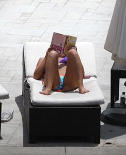 Kate Gosselin feet photo thumbnail