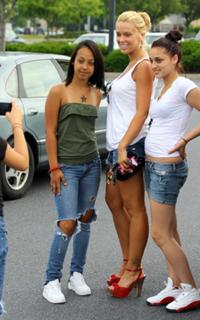 Kate Gosselin feet photo thumbnail