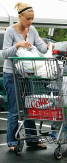 Kate Gosselin feet photo thumbnail