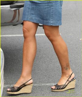 Kate Gosselin feet photo thumbnail