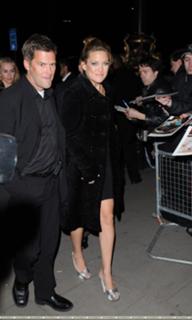 Kate Hudson feet photo thumbnail