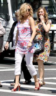 Kate Hudson feet photo thumbnail
