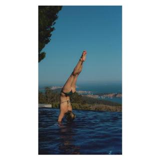 Kate Hudson feet photo thumbnail