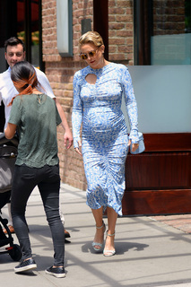 Kate Hudson feet photo thumbnail
