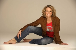 Kate Humble feet photo 5