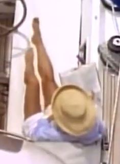 Kate Jackson feet photo thumbnail