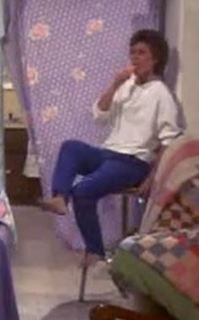 Kate Jackson feet photo thumbnail