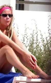 Kate Lawler feet photo 1
