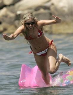 Kate Lawler feet photo 5