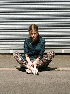 Kate Li feet photo 4