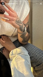 Kate Li feet photo 4