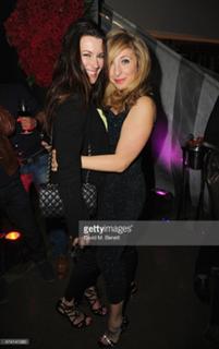 Kate Magowan feet photo 11