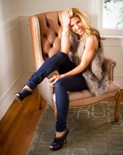 Kate Mansi feet photo 2
