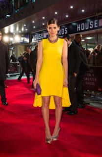 Kate Mara feet photo thumbnail