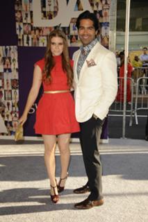 Kate Mara feet photo thumbnail