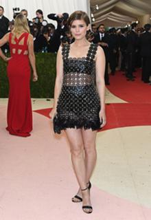 Kate Mara feet photo thumbnail