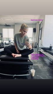 Kate Mara feet photo thumbnail