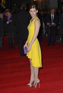Kate Mara feet photo thumbnail