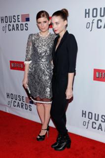 Kate Mara feet photo thumbnail