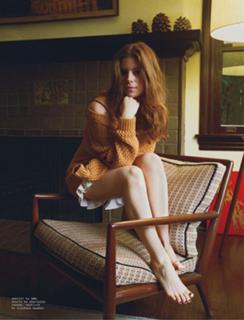 Kate Mara feet photo thumbnail