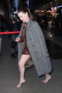 Kate Mara feet photo 7