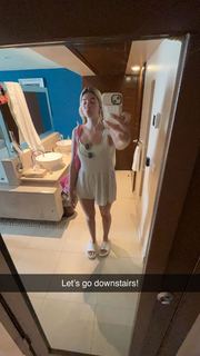 Kate Marie Baker feet photo thumbnail