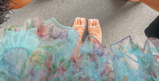 Kate Marie Baker feet photo thumbnail