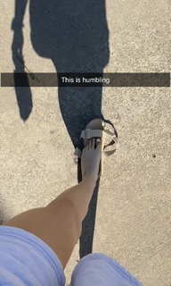 Kate Marie Baker feet photo thumbnail