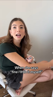 Kate Marie Baker feet photo thumbnail