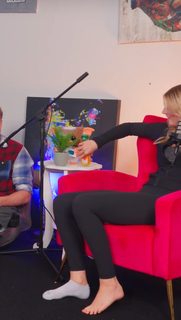 Kate Marie Baker feet photo thumbnail