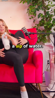 Kate Marie Baker feet photo thumbnail