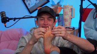 Kate Marie Baker feet photo 8