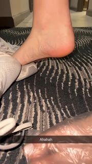 Kate Marie Baker feet photo 4