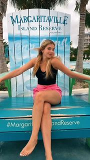 Kate Marie Baker feet photo 2
