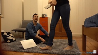 Kate Martineau feet photo 10